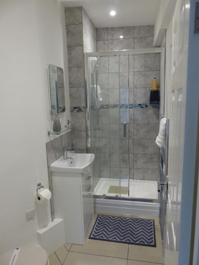 Floyd'S Corner Apartment Littlehampton Bagian luar foto